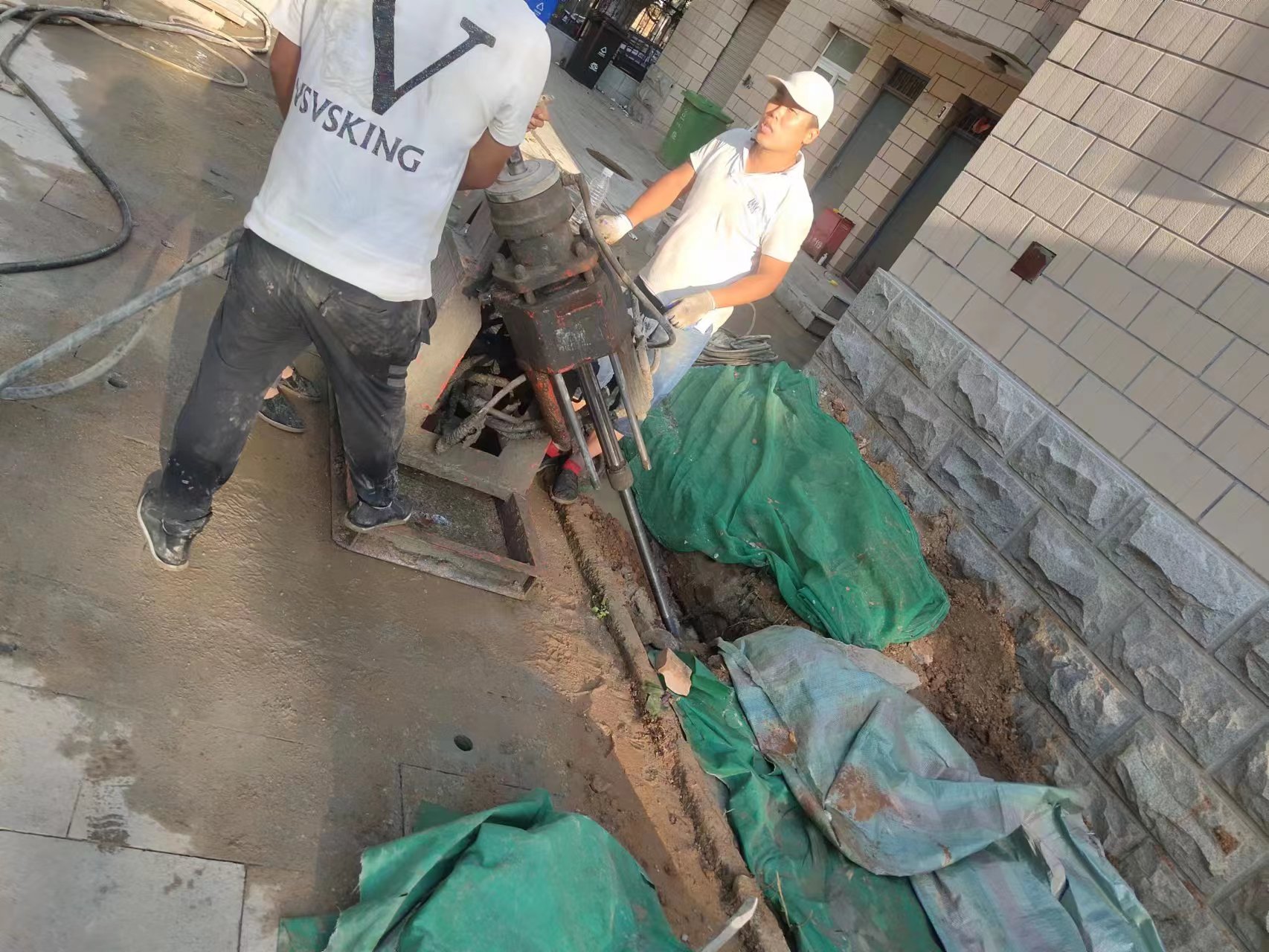 东坡建筑房屋地基沉降注浆加固顶升纠偏